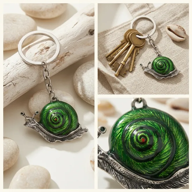 Antique silver green spiral enamel snail zinc alloy keychain